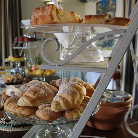 Su Lithu Ξενοδοχείο 4*