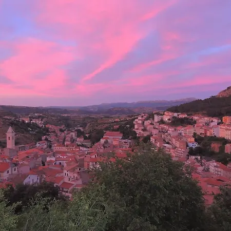 Su Lithu Ξενοδοχείο 4*