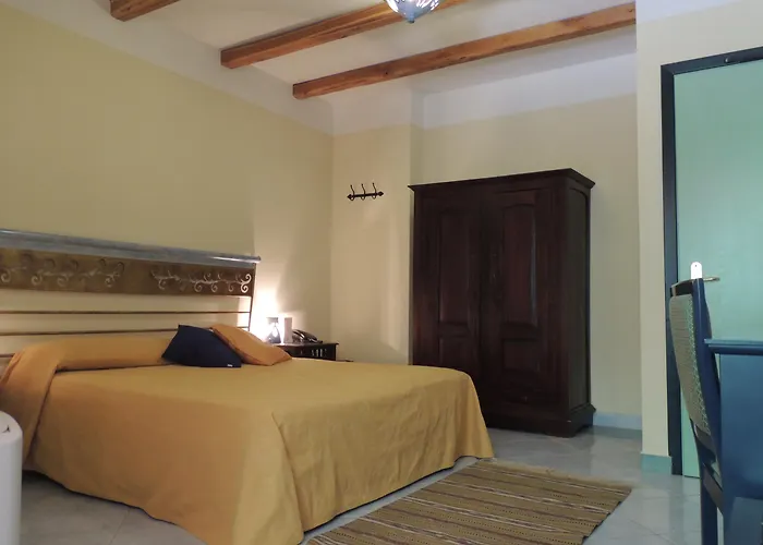 Hotel Su Lithu Bitti