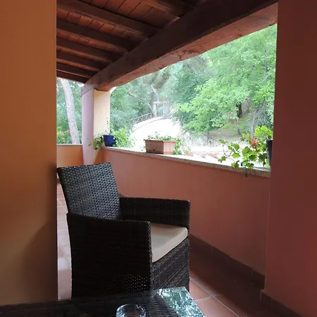 Su Lithu מלון Bitti