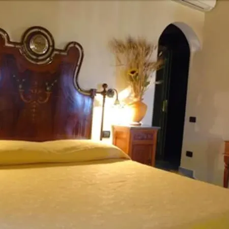 Su Lithu Hotel Bitti