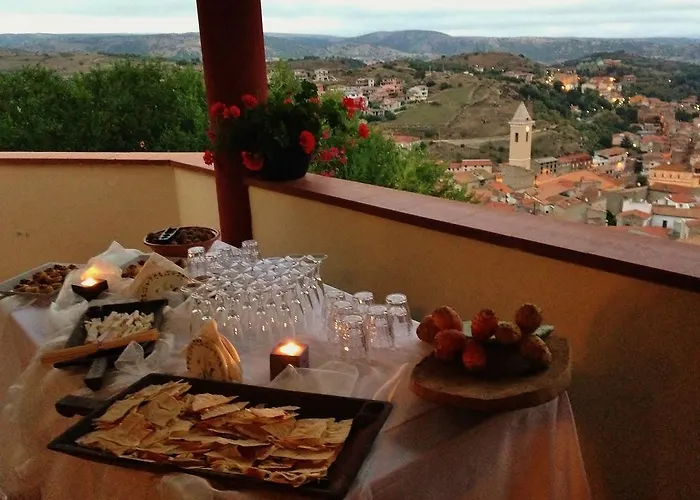 Su Lithu فندق 4*