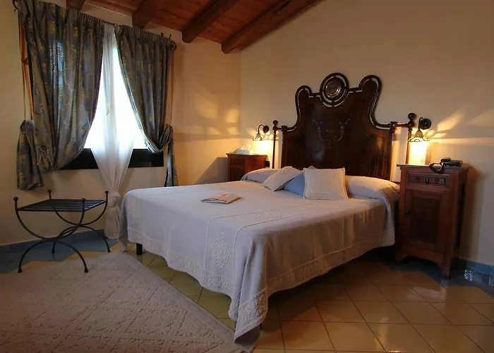 فندق Su Lithu 4*