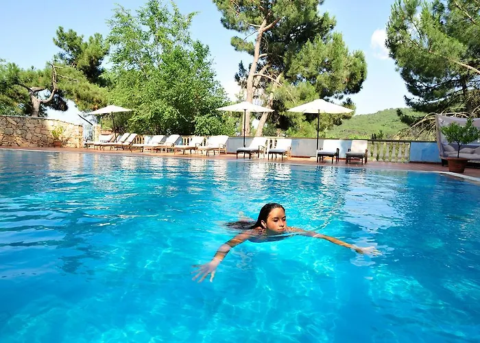 Su Lithu فندق 4*